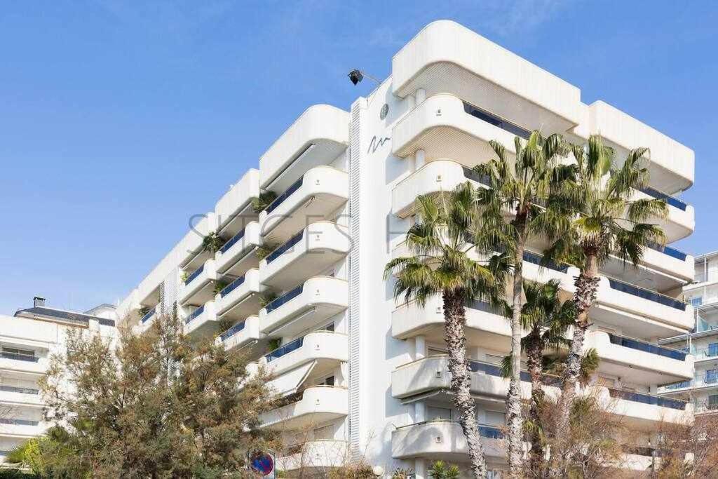 Sitges Arena Dos Piscinas Frente Al Mar Exterior foto